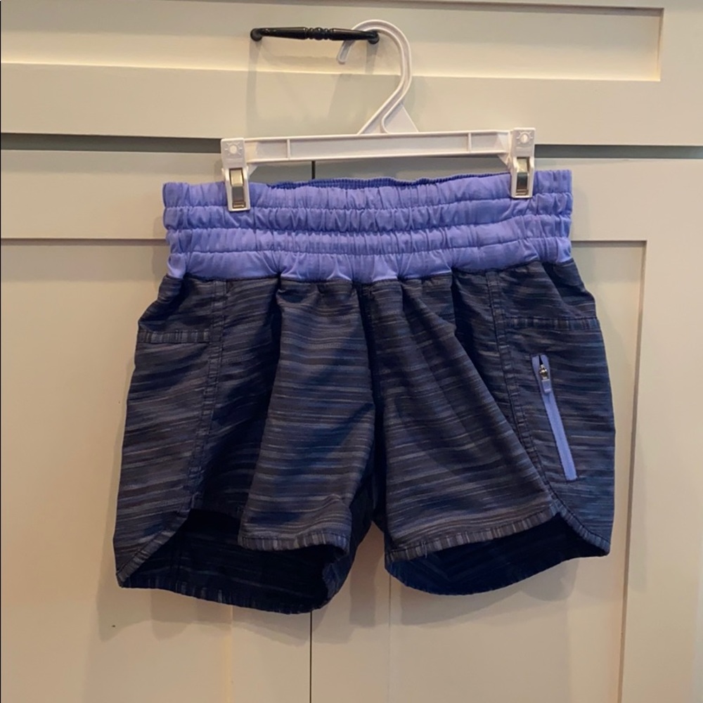 Lululemon Tracker Short II 2 Way Stretch